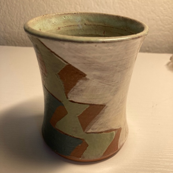 Vintage Signed Studio Pottery Cup Mug 1984 - Picture 4 of 9